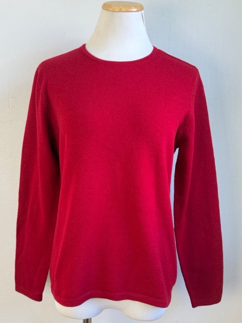 Vintage Red Fine Knit Wool Sweater Womens Small 90s Crew Neck Knitwear Jumper Cl